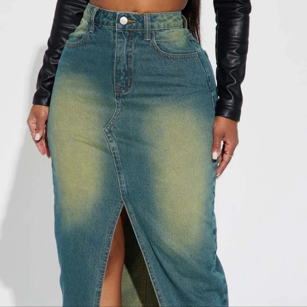 Denim tinted skirt - Picture 3 of 7
